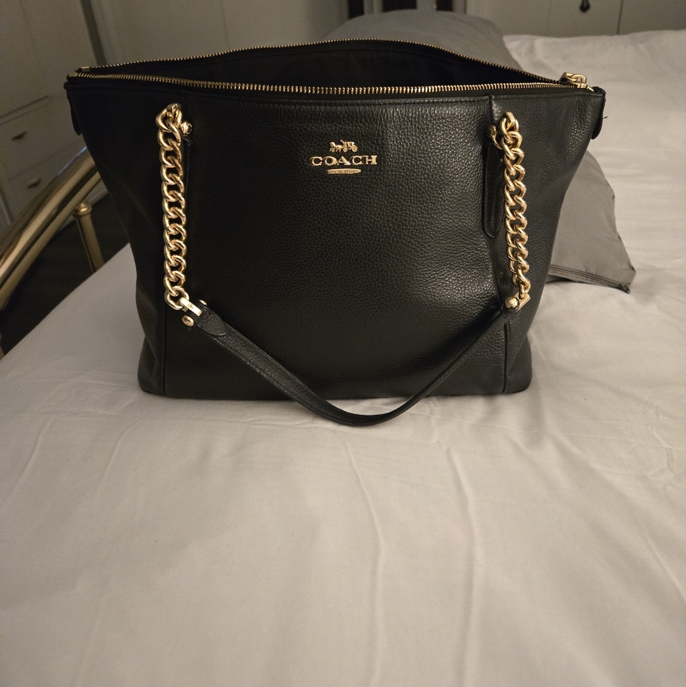Coach bag, Black, medium size